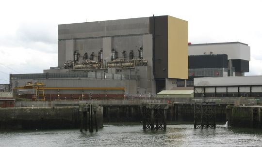 1280px-Heysham_Power_Station_from_dockside.jpg